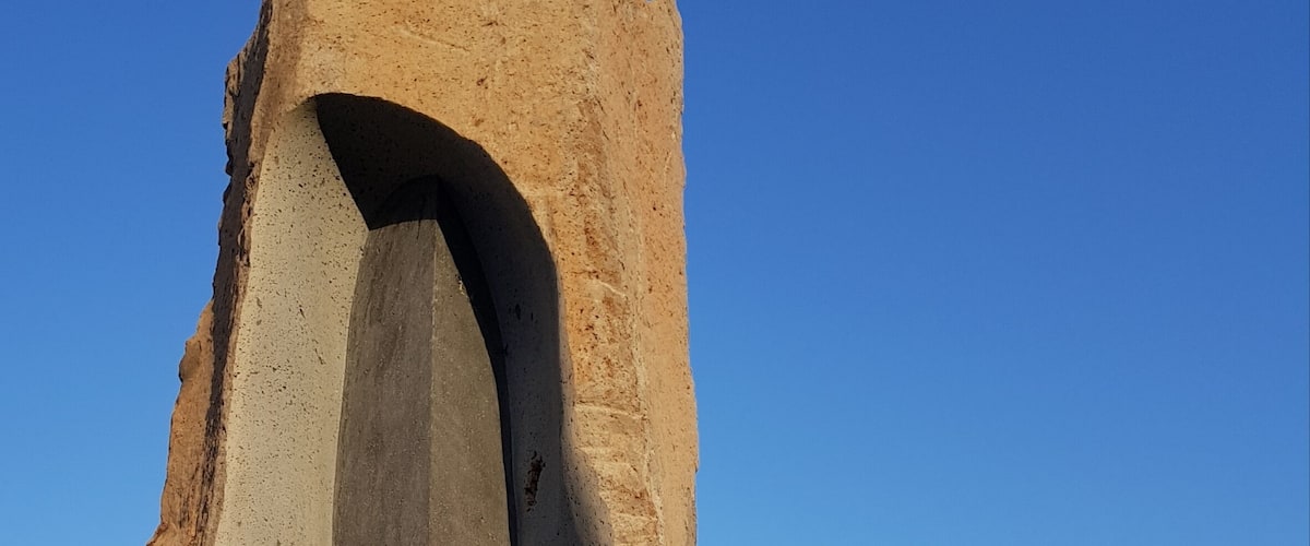 I love the sculptures dotted around. This one along the promenade.