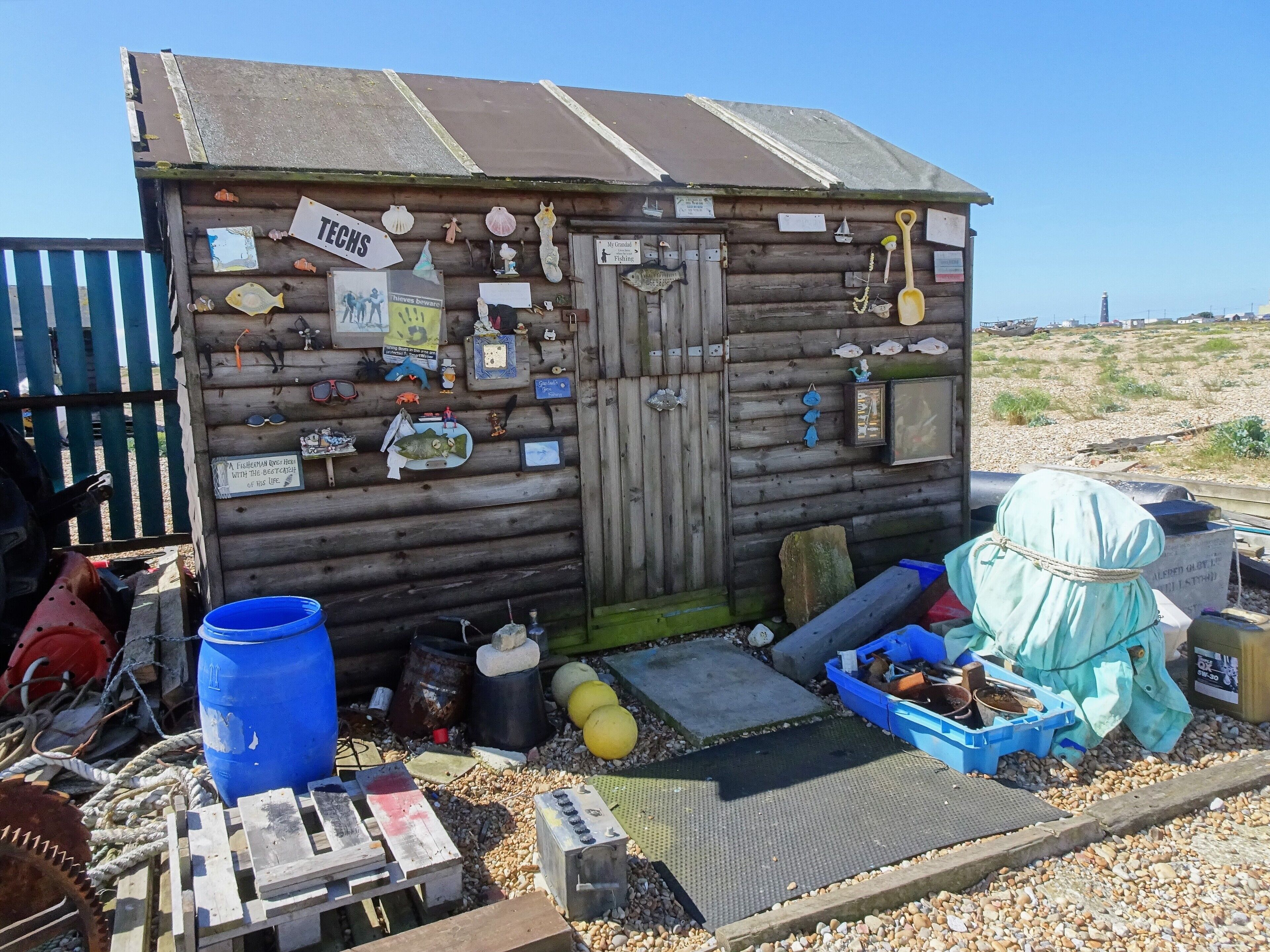 You can even find fisherman "cottages"  in the Dungeness desert.