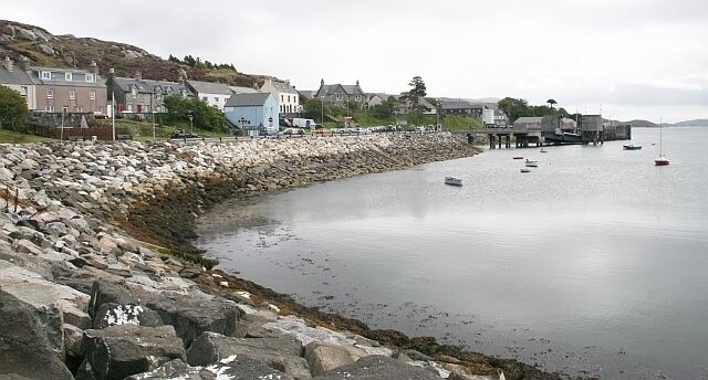 Loch an Teirbeairt and the Ferry Port Taken from the very end of the Loch.