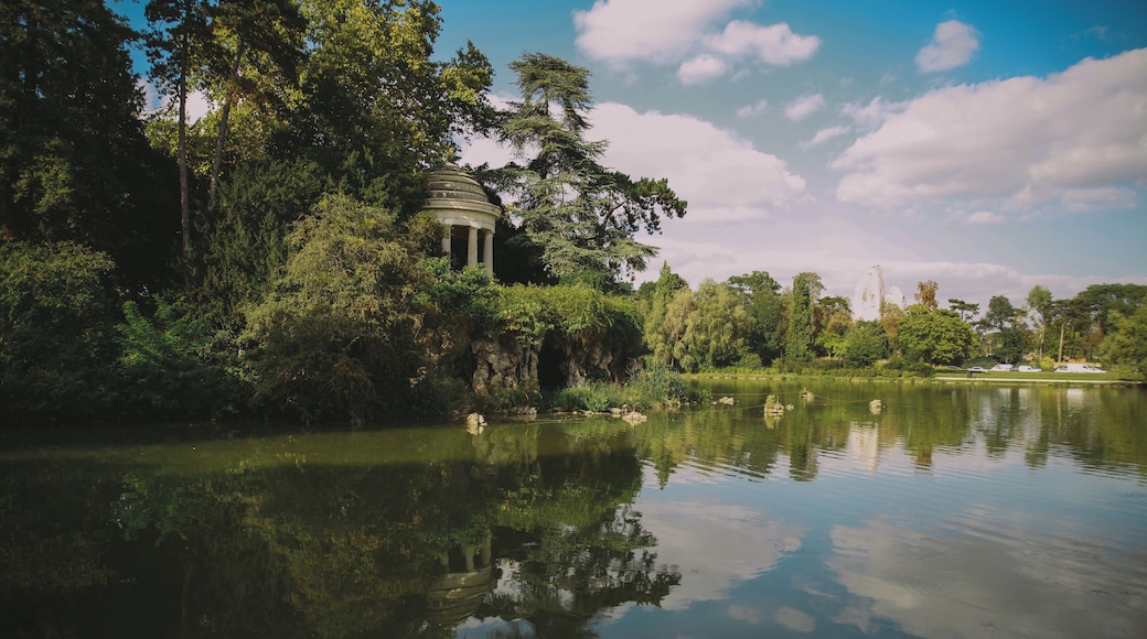 Lac Daumesnil, Bois de Vincennes, Paris.