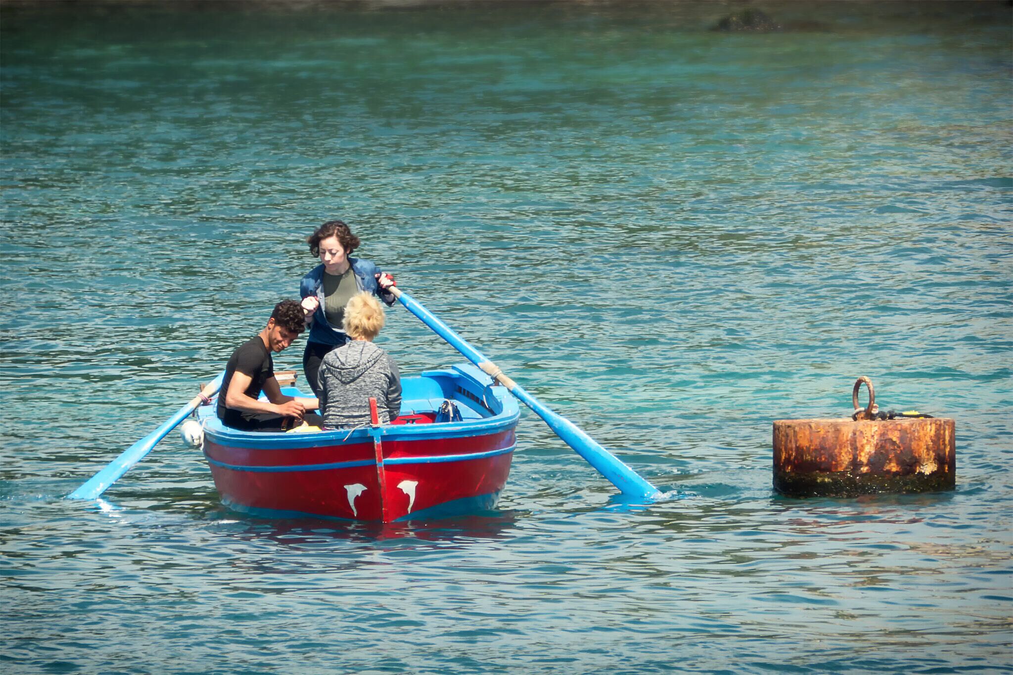 500px provided description: ... [#boat ,#canoe ,#pier ,#dock ,#rowing ,#riverbank ,#paddle ,#boating ,#rowboat ,#canoeing]