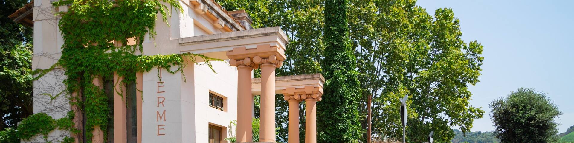 Agnano featuring heritage elements