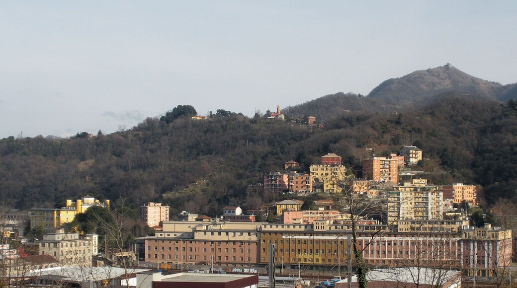 Genoa (Italy), quarter of Bolzaneto, Brasile hill
