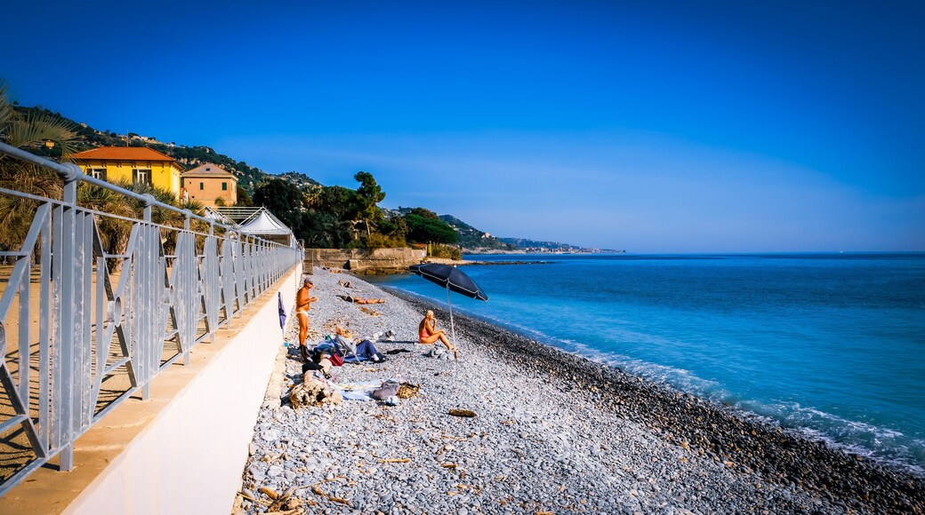 Plaża latte, Wlochy