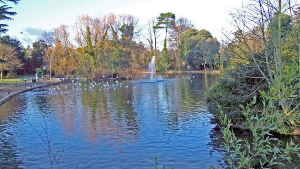 Bourne Hall The lake in the grounds of Bourne Hall.