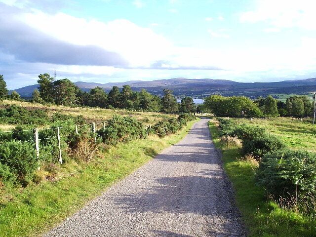 Road to Drumliah. looking back towards bonar