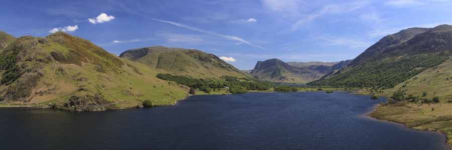 Crummock Water, Lake District National Park, near Buttermere, Cumbria, England, United Kingdom, Europe
