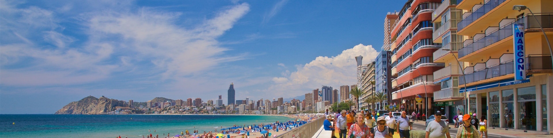 Benidorm Centro showing a beach, general coastal views and a coastal town