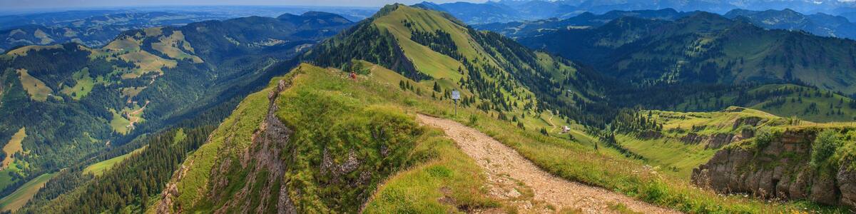 Bergpanorama vom Hochgrat im Allgäu