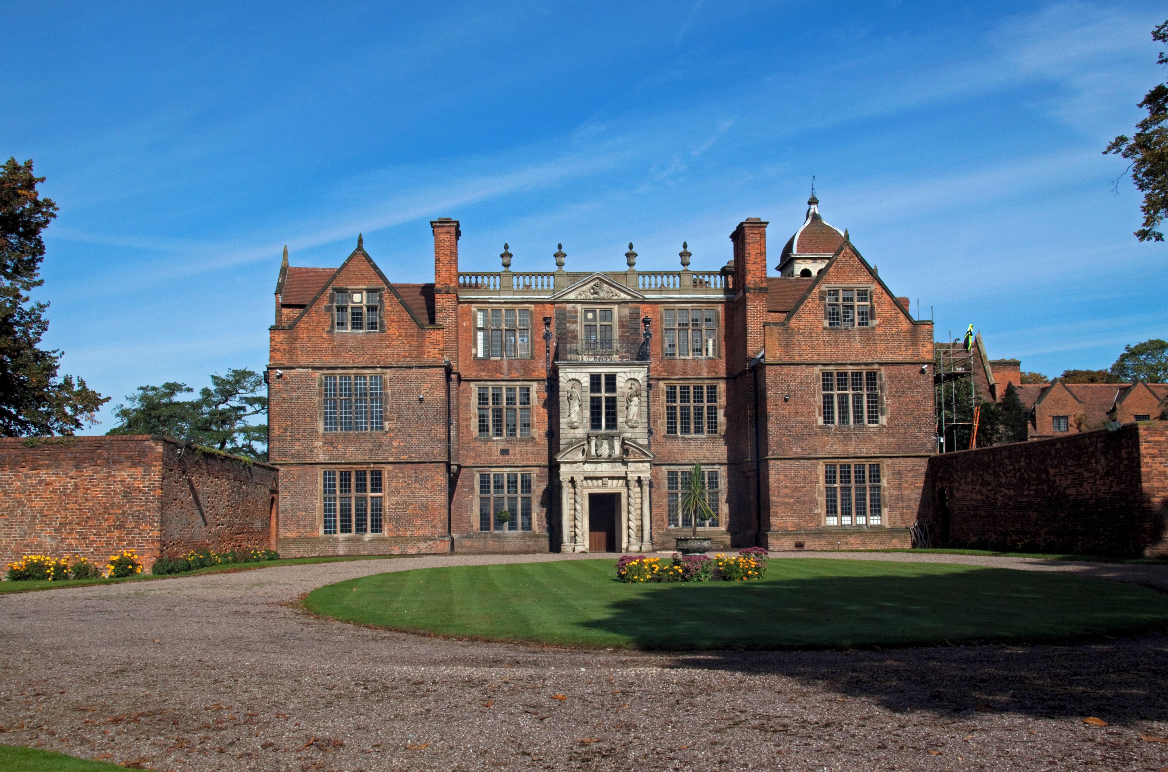 The Hall is a Jacobean Mansion built between 1557 and 1585 by Sir Edward Devereux, MP for Tamworth