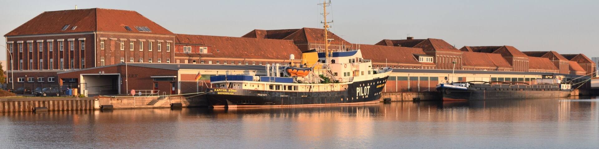 Packhalle X in Bremerhaven, Fischauktionsstraße 1