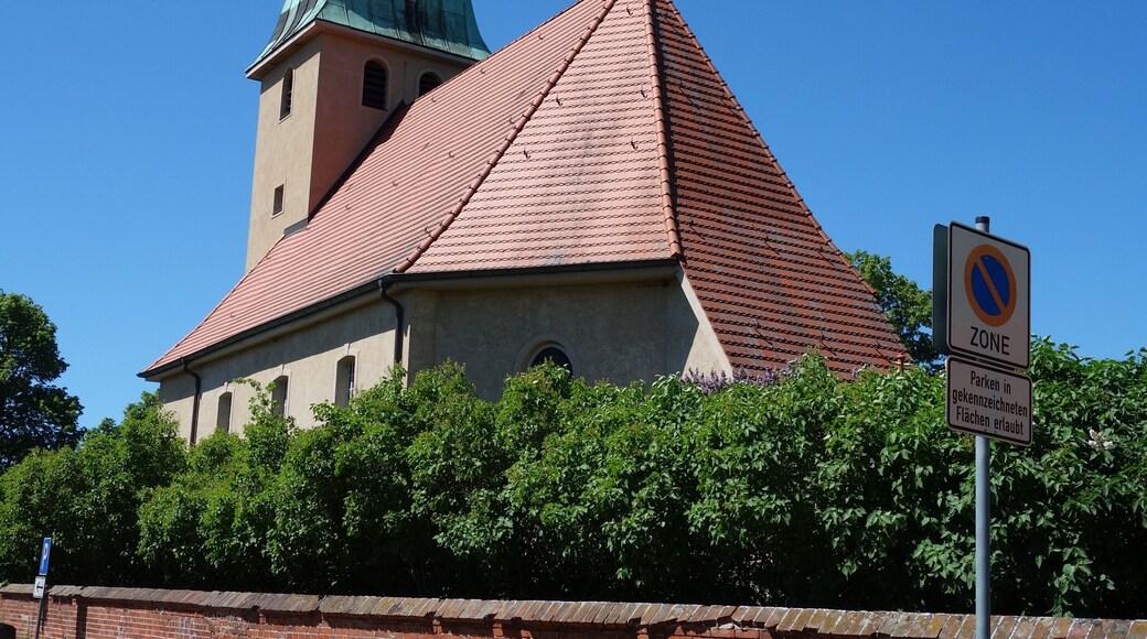 This is a picture of the Brandenburger Baudenkmal (cultural heritage monument) with the ID