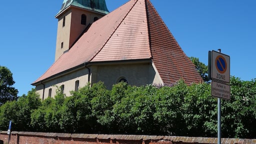This is a picture of the Brandenburger Baudenkmal (cultural heritage monument) with the ID