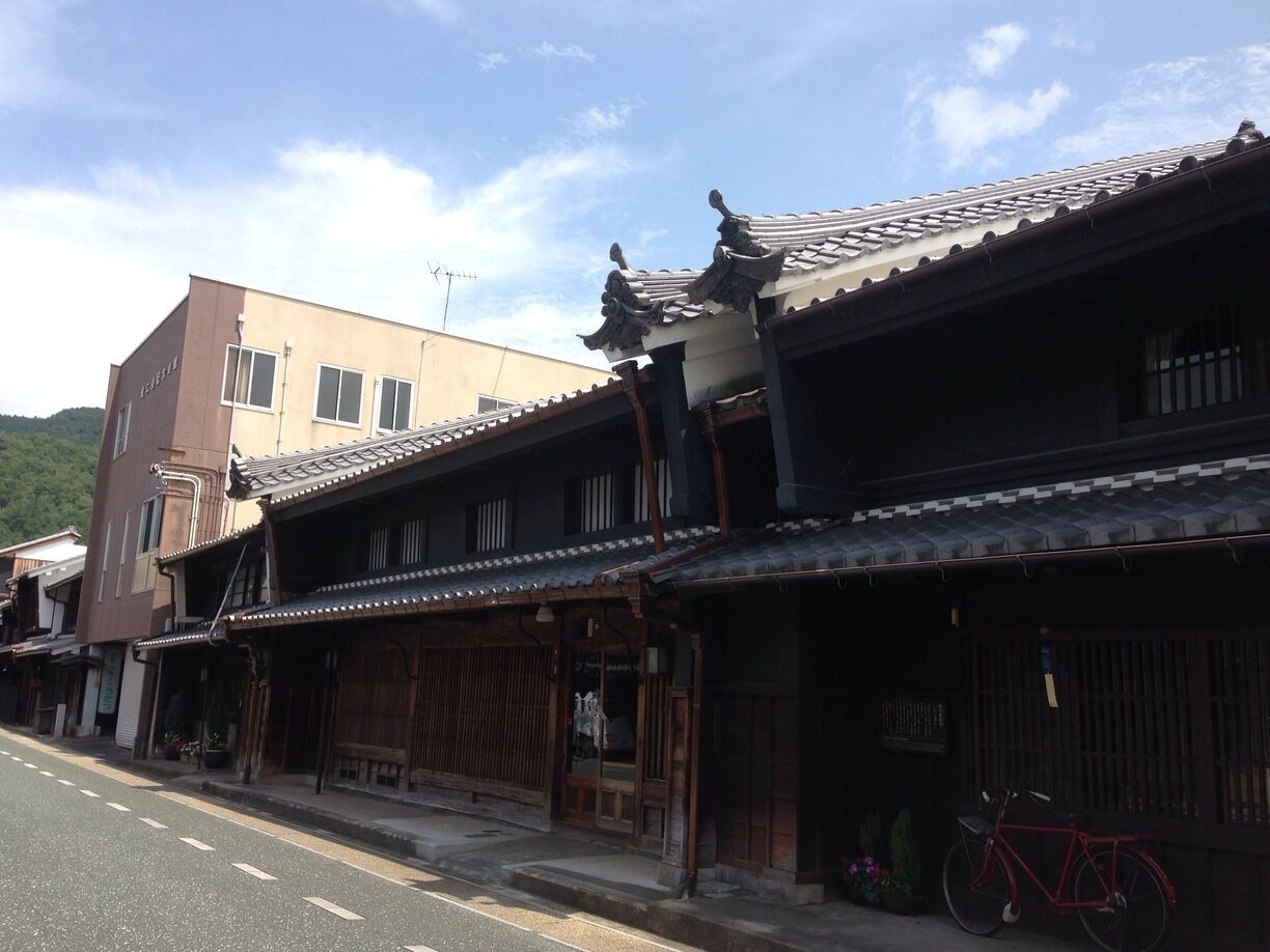 うだつのあがる街並み