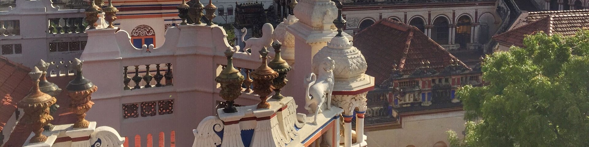 These striking mansions are a major draw in the Chettinad area of Tamil Nadu. #chettinad