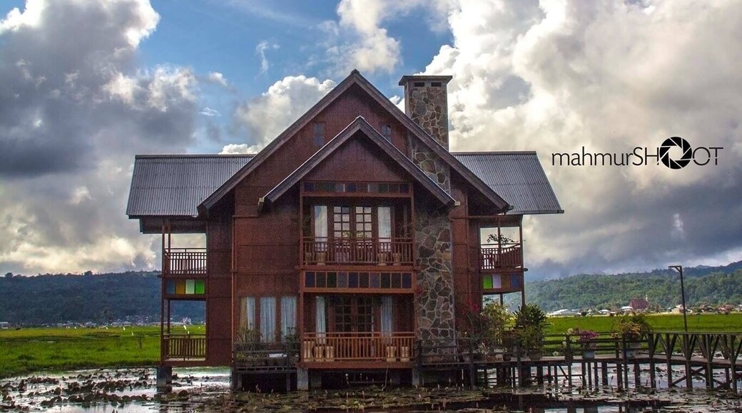 This house is very near with cloud