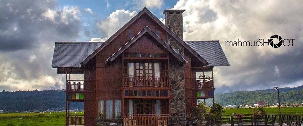 This house is very near with cloud