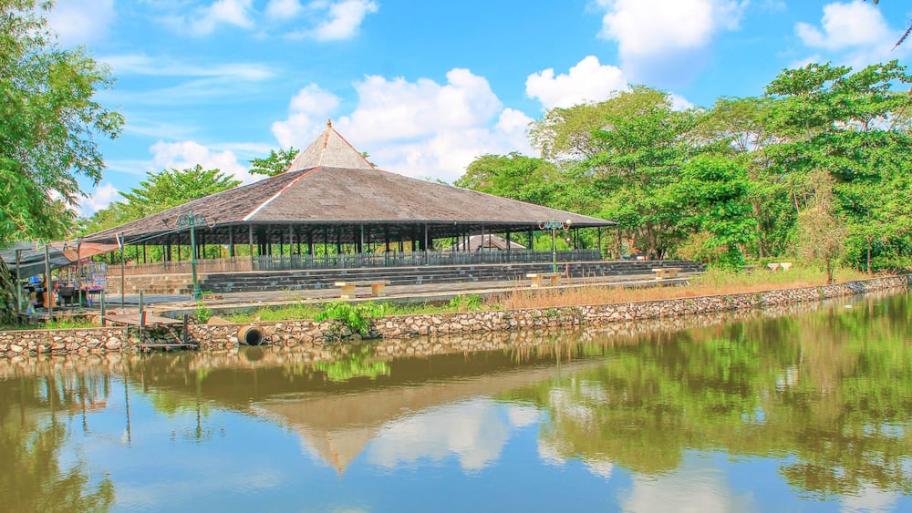 the temple of Indonesia. amuntai Agung temple, Amuntai, Sungai Malang, Hulu Sungai Utara.