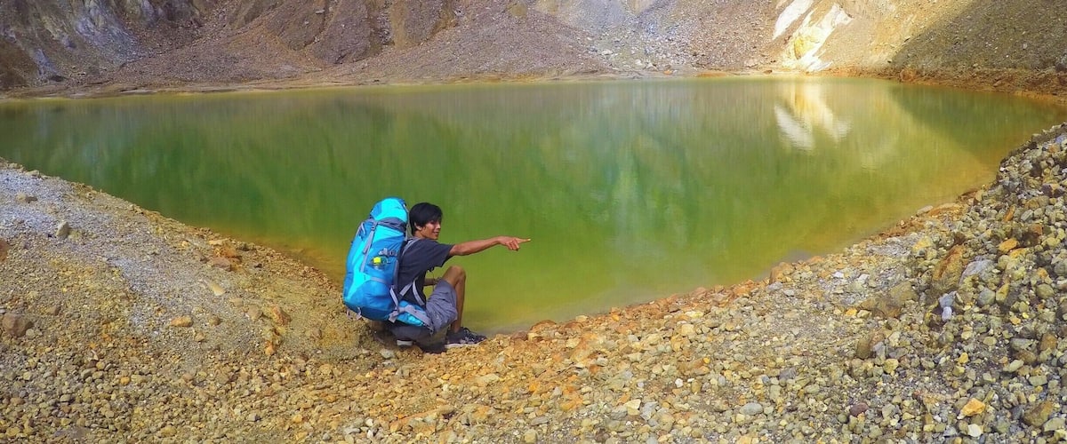 A new hidden crater lake on Mount Papandayan. May 2015.