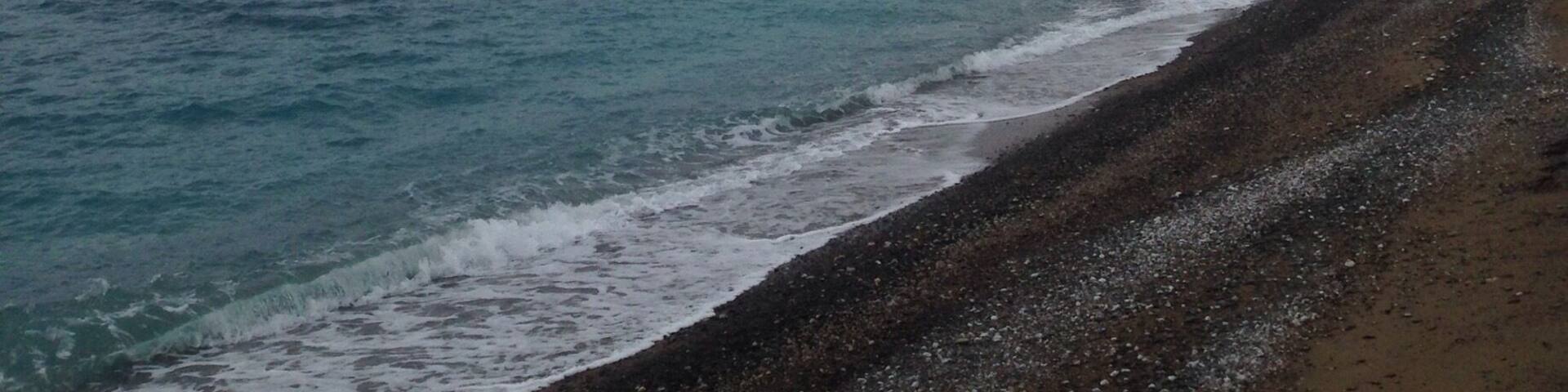 Snow and sea all in one. #lifeatexpedia #expediagreece