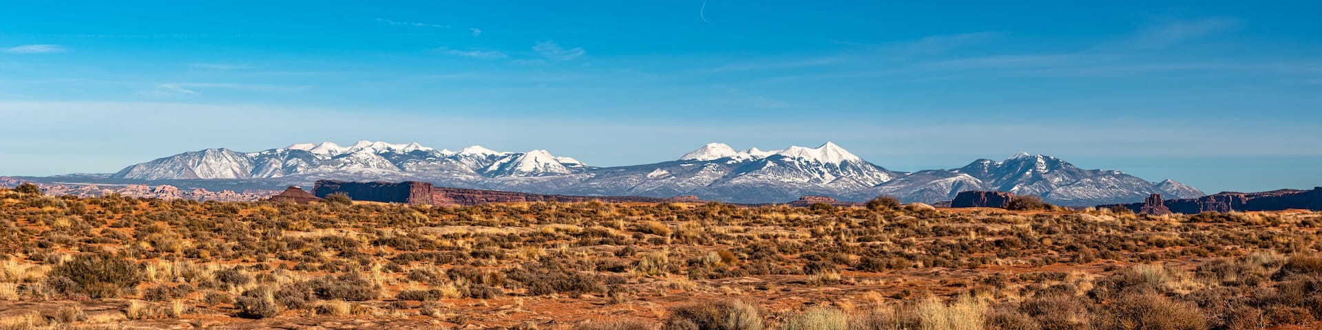 Big panorama of La Sal Mountains in Canyonlands National Park