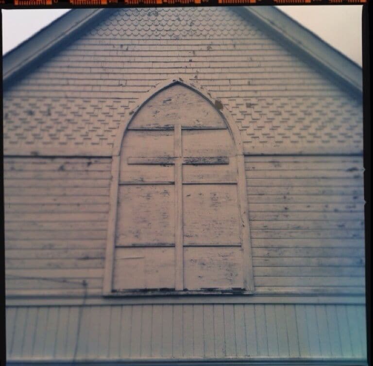 Abandoned church straight outta #SilentHill