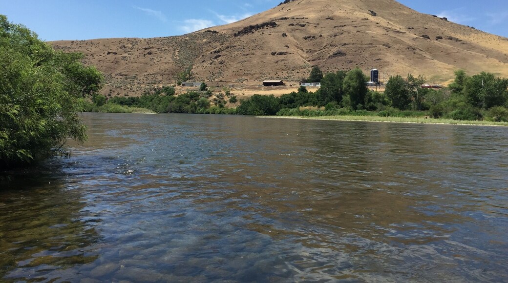 Fast spot on the river, but beautiful.
