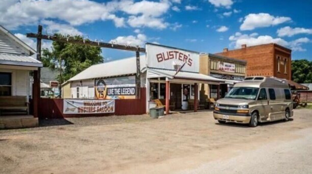 Great food in a small town ( where my dad was born)