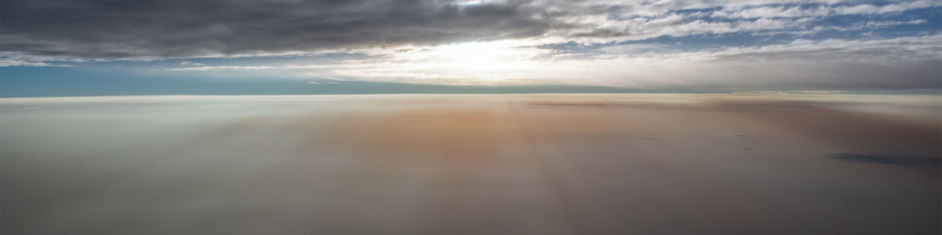 #windowseat This was a dramatic sunrise on departure out of Seattle, somewhere between there and Portland. Recent forest fires had added a lot of smoke to the cloud cover, resulting in the brown hues. More to come!
#lifeatexpediagroup