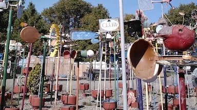 Gehrke Windmill Garden roadside attraction. Lots of whimsical windmills made from found objects.