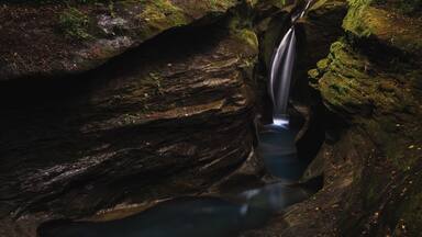 A hidden oasis in Ohio! Who would have thought. This is technically part of the hocking hills state park area but to get to this particular waterfall, you’ll need a permit!