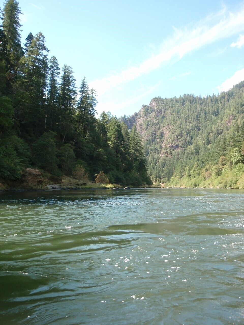 The green water sparkles on the rogue river.  #LifeAtExpedia