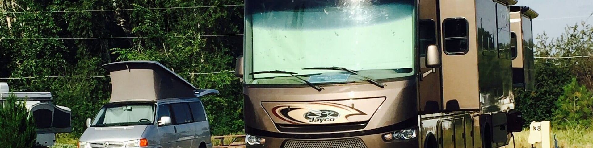 VW campervan Westfalia Eurovan camping (we're the little one) on our way to Yellowstone. Big one wants to downsize, so they said. I don't think a Eurovan is for them, haaa.
