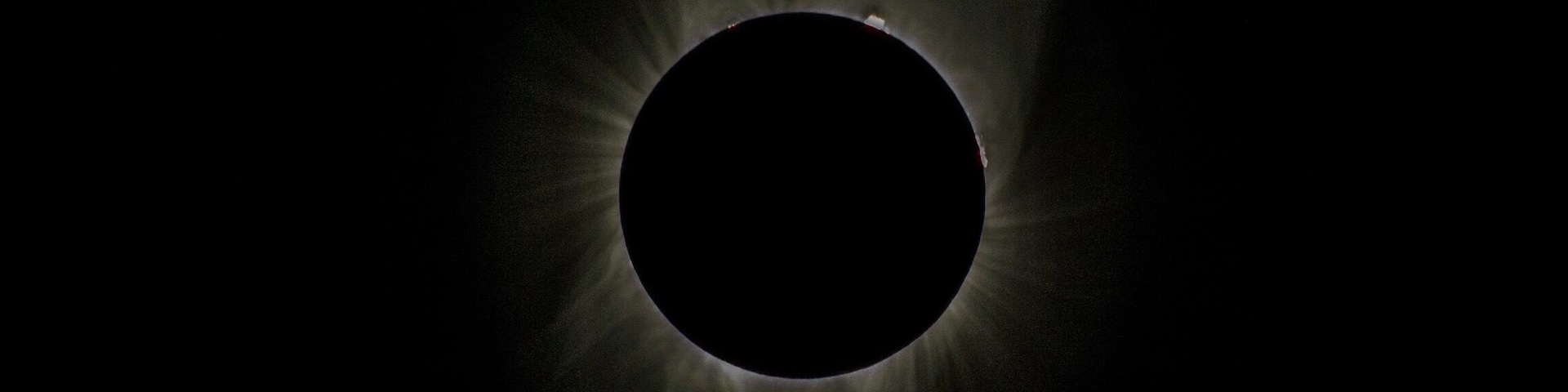 The weather in the Willamette Valley of Oregon had been less than ideal for eclipse viewing for a few days, thick clouds were rolling in in the mornings and haze from wildfires took up the skies in the afternoon. Luckily, the gods heard our prayers and we had clear blue skies in the morning on Eclipse Day. Seeing the sky go dark and stars that we'd only see in the winter was an experience of a lifetime. I had been planning for this eclipse for well over a year so I was very glad that everything went well
.
#oregon#pnwonderland #sun #moon #astronomy #adventure #discovery #nikon #nikonphotography #natgeo #photography #earthofficial #ourplanetdaily #planetearth #bucketlist #weekend #adventure