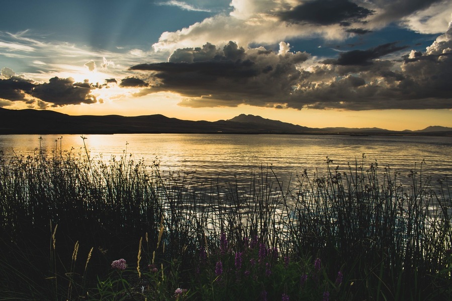 Dusk at cutler reservoir