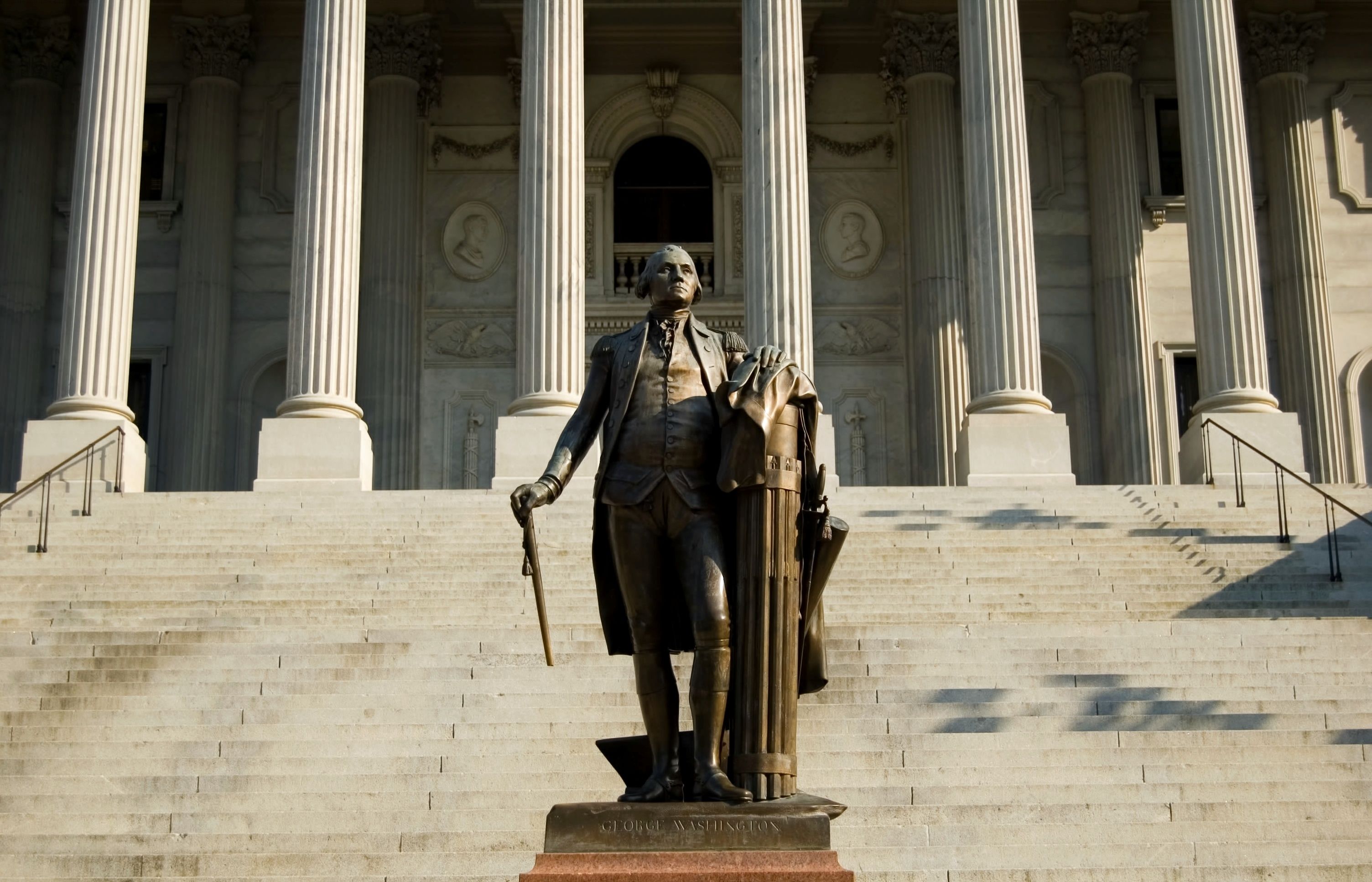 george washington with columns