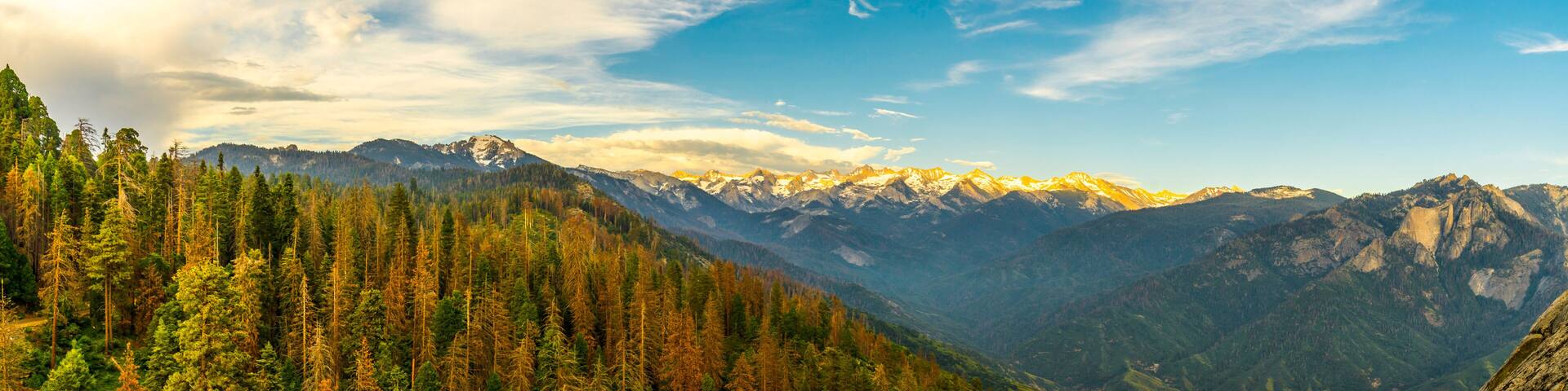 Sequoia National Park in the southern Sierra Nevada east of Visalia, California