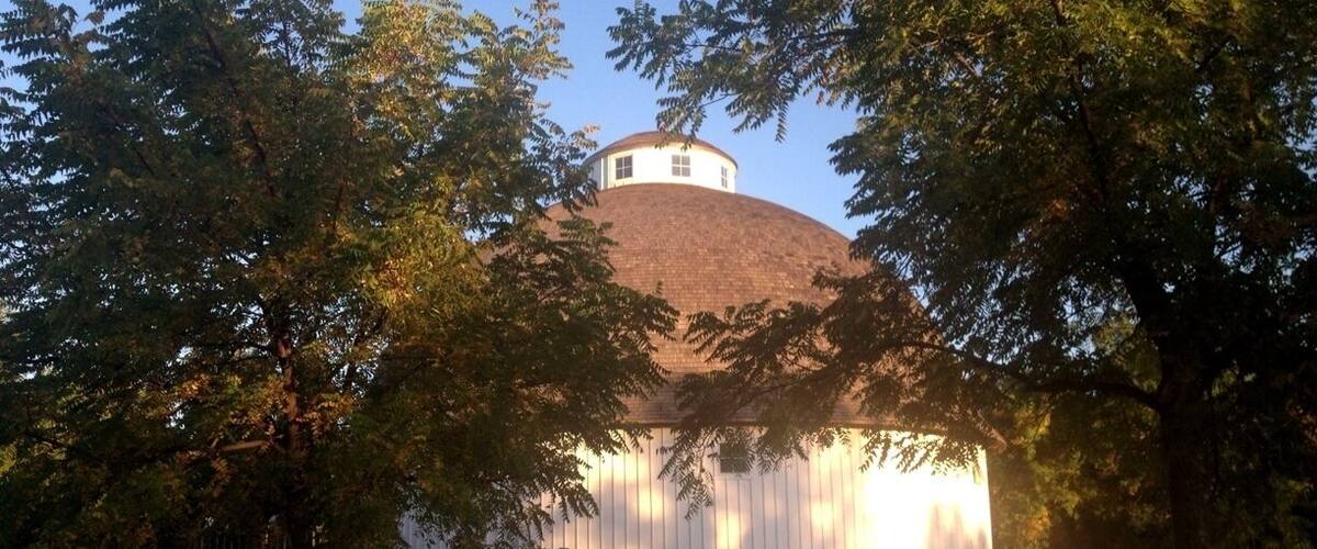 Beautiful nearly 100 year old round barn, a true Iowa architectural treasure.