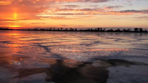 Frozen lakes and fantastic sunsets in the Midwest!