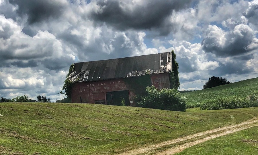 Just love old barns. This is off Hwy 12 in Michigan.