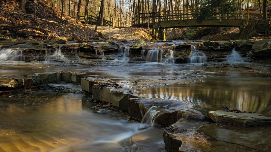 Another very easy hike to these falls. #waterfall #Ohio