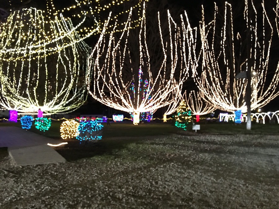 A little park in West Jefferson, OH. Is decorated for the holidays. 
#Christmas #lights