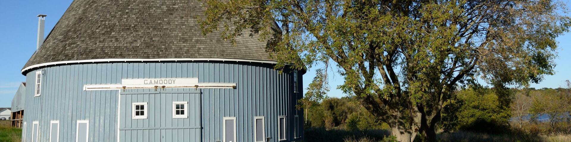 The Moody Blue Round Barn