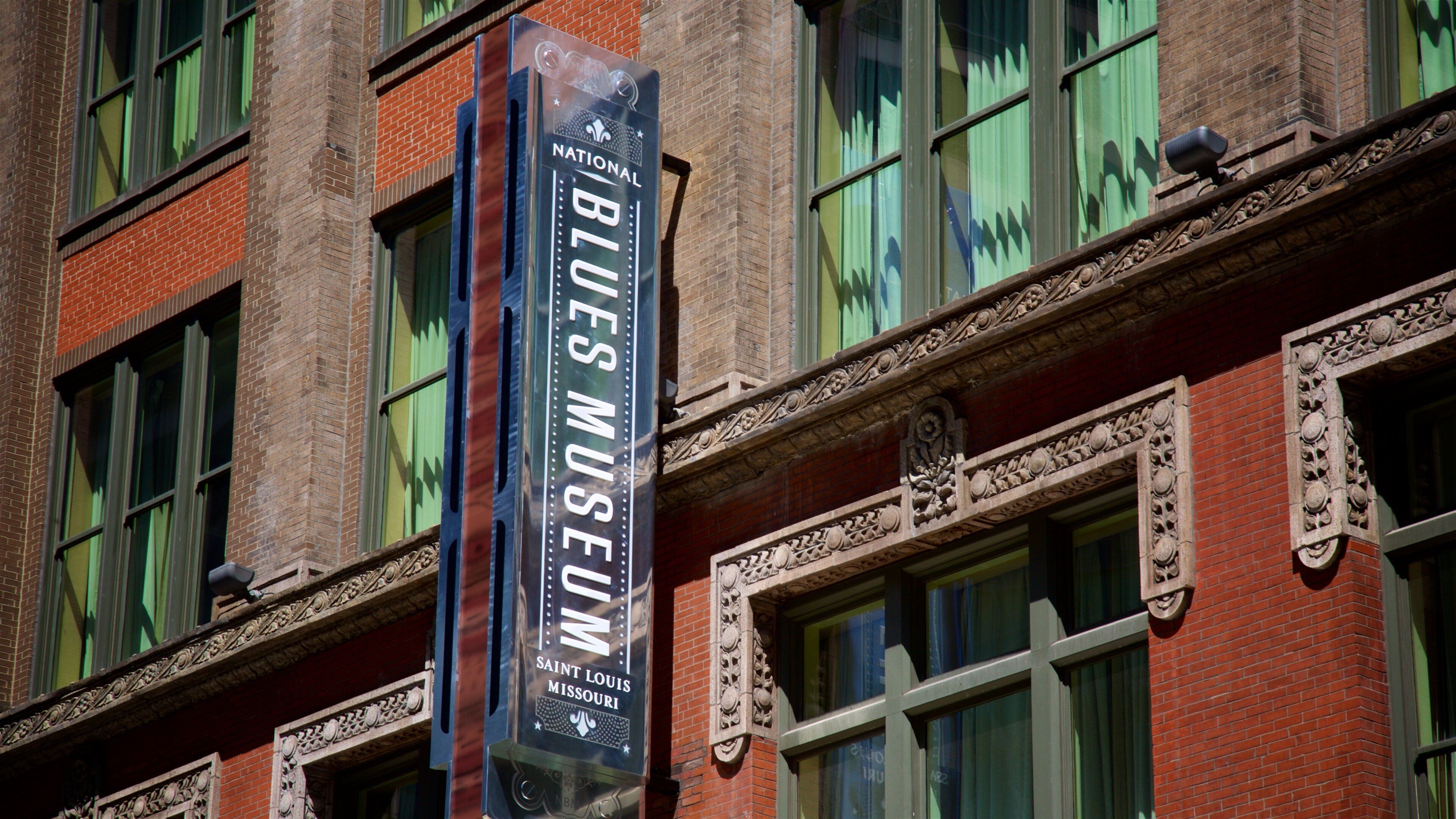 National Blues Museum showing signage