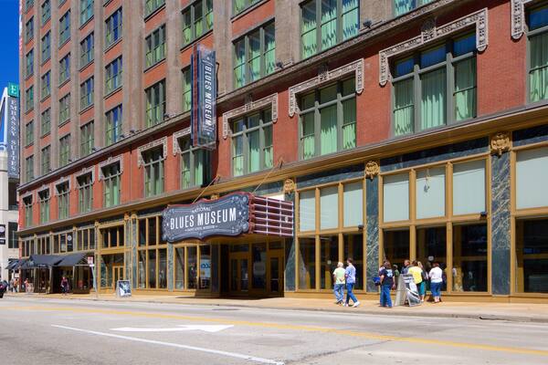 National Blues Museum featuring signage and street scenes