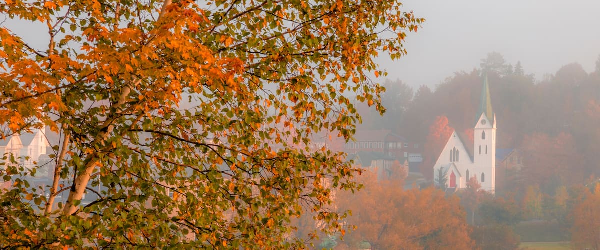 Foggy autumn morning at Vermont's Island Pond
