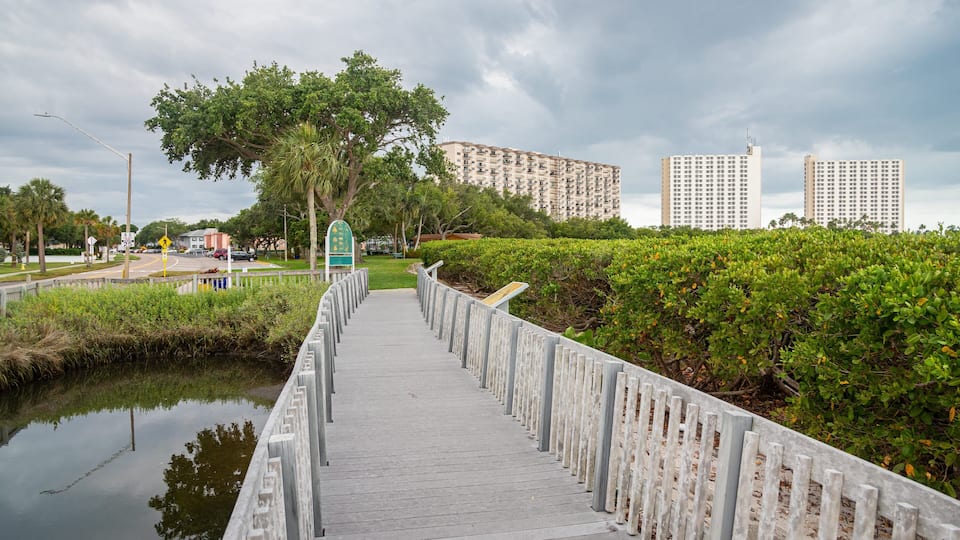 South Pasadena which includes a pond and a bridge