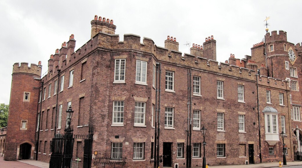 ์ธ์ธํธ ์ ์์ค