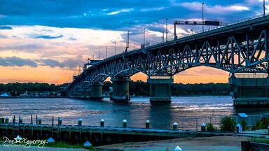 Beautiful sunset as we are crabbing n fishing near the pier.