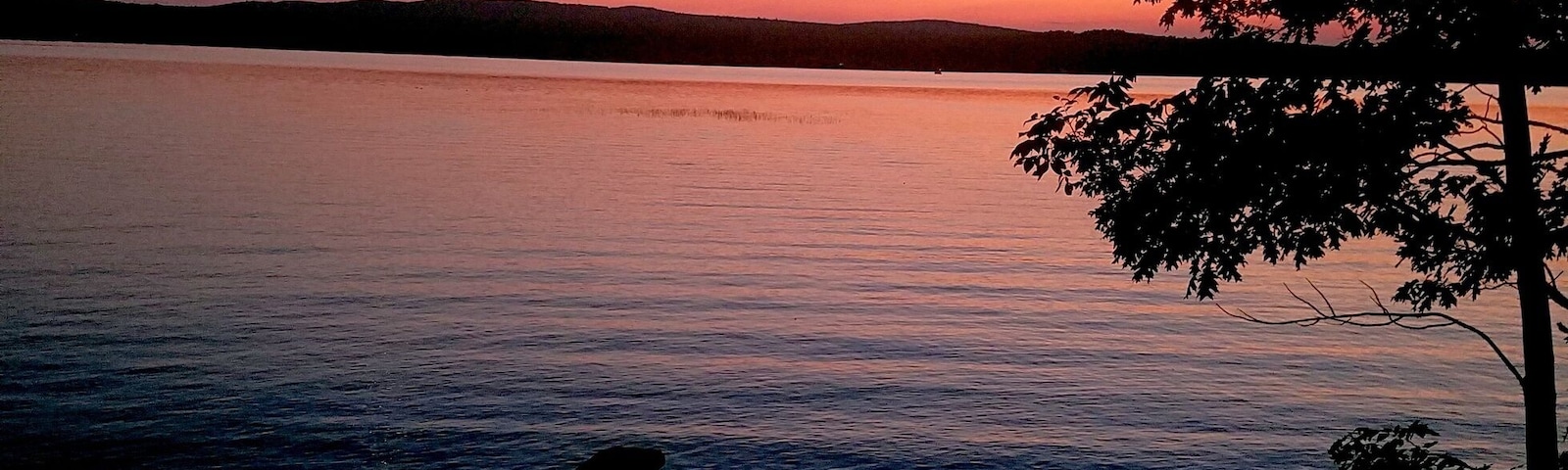 Chasing sunsets in Maine during the first Fall weekend 😍😍